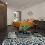 Al Lado Del Mar 