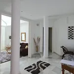 Al Lado Del Mar 