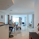 Al Lado Del Mar 