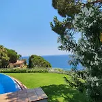Al Lado Del Mar 
