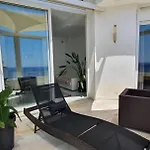Al Lado Del Mar 