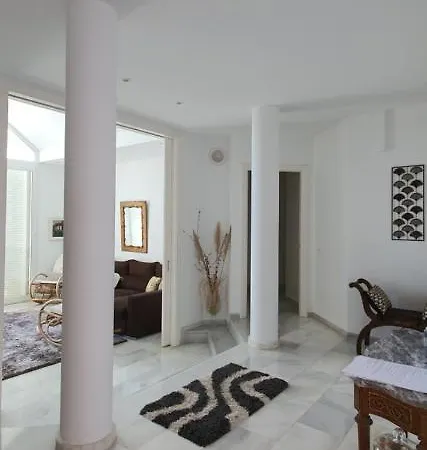 Al Lado Del Mar 