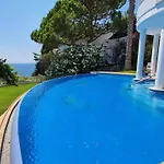 Al Lado Del Mar 
