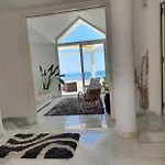 Al Lado Del Mar 