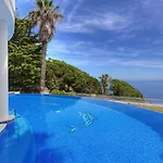 Al Lado Del Mar 
